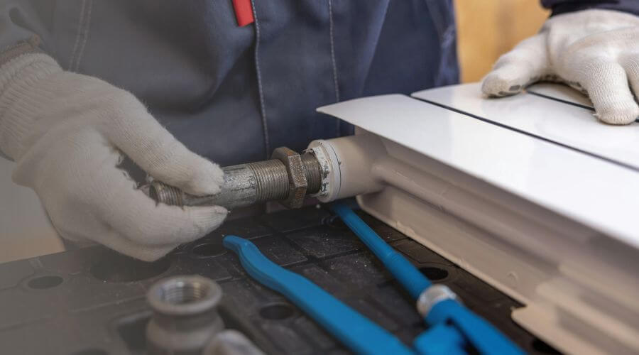 Professional water heater repair services in Hopedale, IL